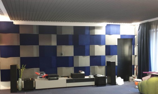 Пример применения Velvet acoustic panel made of acoustic foam Ecosound Velvet Blue 25x25cm 50mm 